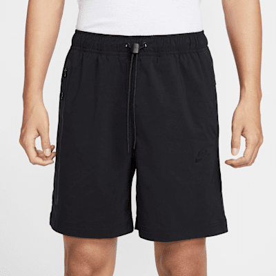 Nike.comにおけるナイキ テック メンズ ウーブン ショートパンツ